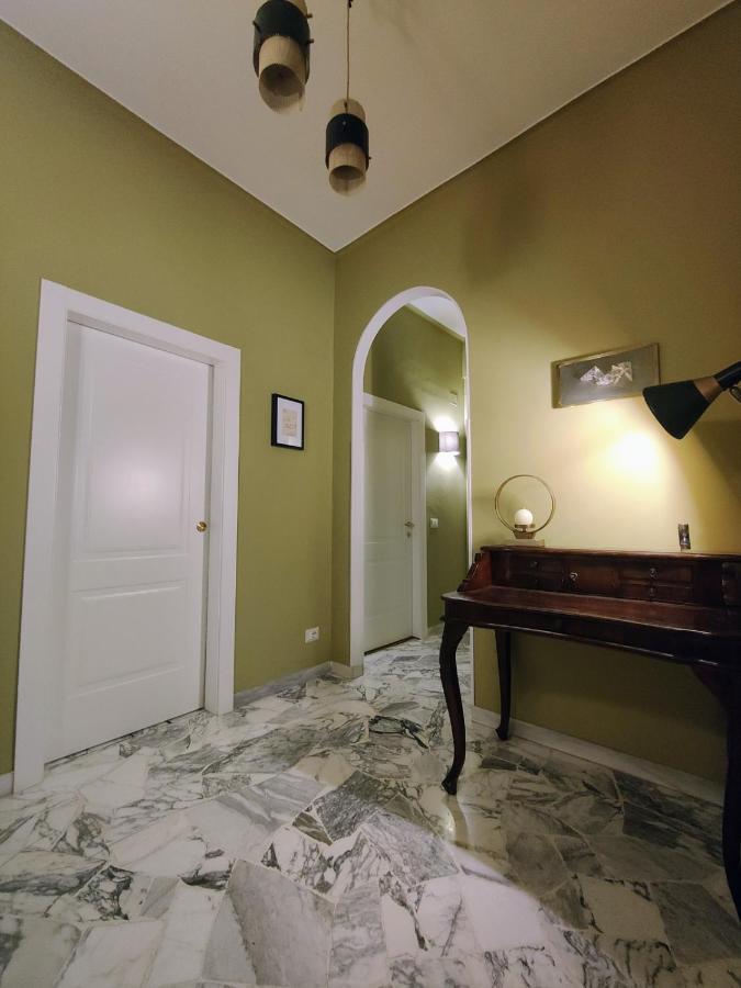 Lilly Apartment Флоренция Экстерьер фото
